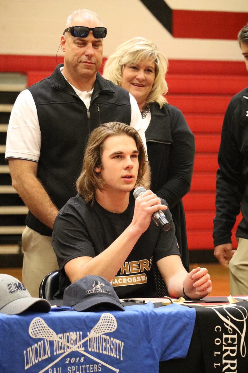 JaceMatze57's tweet photo. See ya next year buddy @AlecKendrick #ferrum22 #gopanthers https://t.co/CDVwT3rsv6