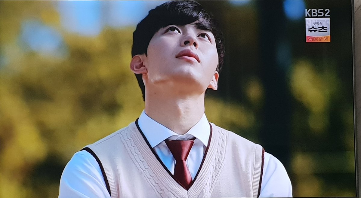 My_HongBin's tweet photo. 우리 홍빈이 현성이 너무너무 멋지다ㅠㅠ
2시까지 한다던데 쭉 본방사수할게!!❤

#반짝반짝들리는 #주현성 #홍빈 
@RedBeans93 https://t.co/cyoKaTvYZs
