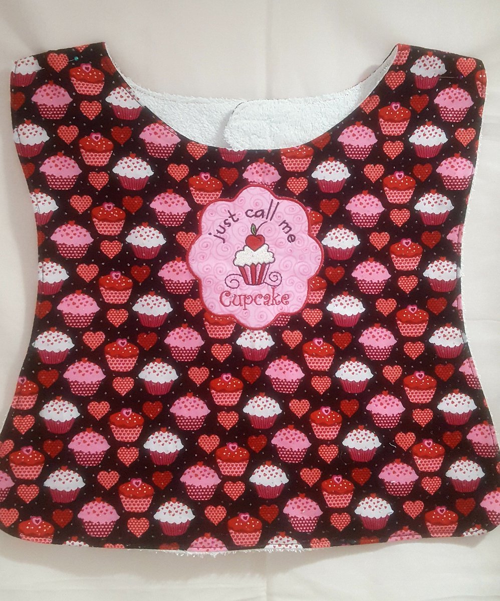 LeilahsCloset's tweet photo. Excited to share the latest addition to my #etsy shop: Just call me Cupcake DDLG or ABDL Adult Bib https://t.co/4PPOuII49i #accessories #black #pink #adultbib #adblbib #ddlgbib #daddykink #ddlgclothing #adblclothing https://t.co/vDJo7qYHHT