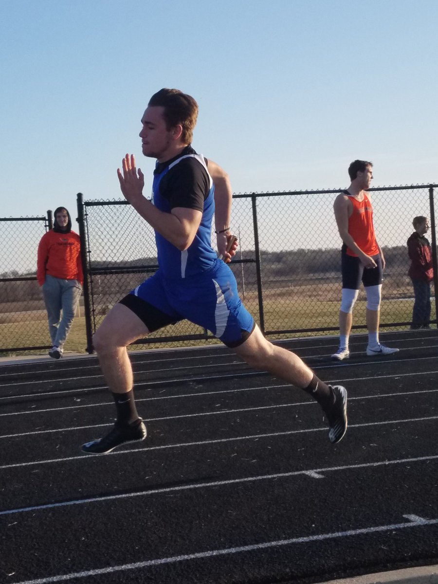 MrSeussical's tweet image. @mstmboystrack honored our senior runners and tireless and dedicated senior manager. I hadn&apos;t known them long but I won&apos;t forget them soon. It was a good home meet. #EffortOverEgo