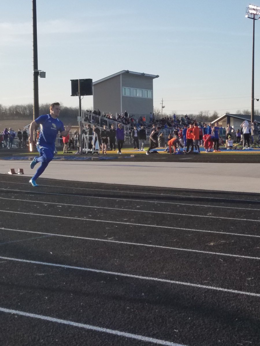 MrSeussical's tweet image. @mstmboystrack honored our senior runners and tireless and dedicated senior manager. I hadn&apos;t known them long but I won&apos;t forget them soon. It was a good home meet. #EffortOverEgo
