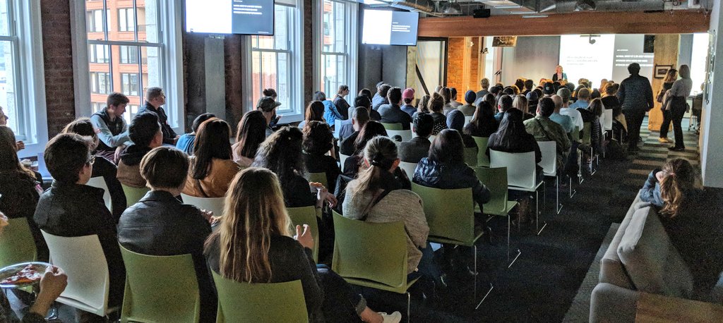 DesignersGeeks's tweet photo. So much food for thought today at High x Design #dplusg https://t.co/MlH8Ogu7Qc