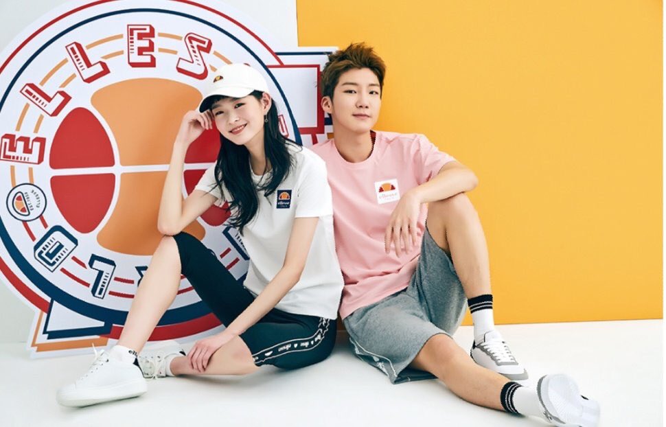 HOONinthePINK's tweet photo. Hoon for Ellesse💕
ft. beautiful model✨ https://t.co/rUkS0ncvwX