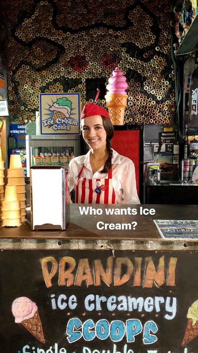 officialvpowers's tweet image. Behind the scenes of Magic Max, directed by James D. Fields and produced by Gabrielle Evans/Sean Fernald. Such an amazing cast &amp;amp; crew!  :) I had fun playing Tess! 💘🍦 #magicmax