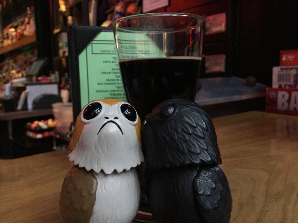 MiCorazonMiAmor's tweet photo. Porg Love is beautiful! #adventuresofporg #porgalert #porglife #beerporg #porgnation #porgstagram #porgsinpublicplaces #porgs #porg #wineporg #ciderporg #CountPorg #DarthPorg #CountPorgula #TheLastJedi #SeattlePorg #PDXPorg #CascadiaPorg #PNWPorg https://t.co/MKD0poRJoL