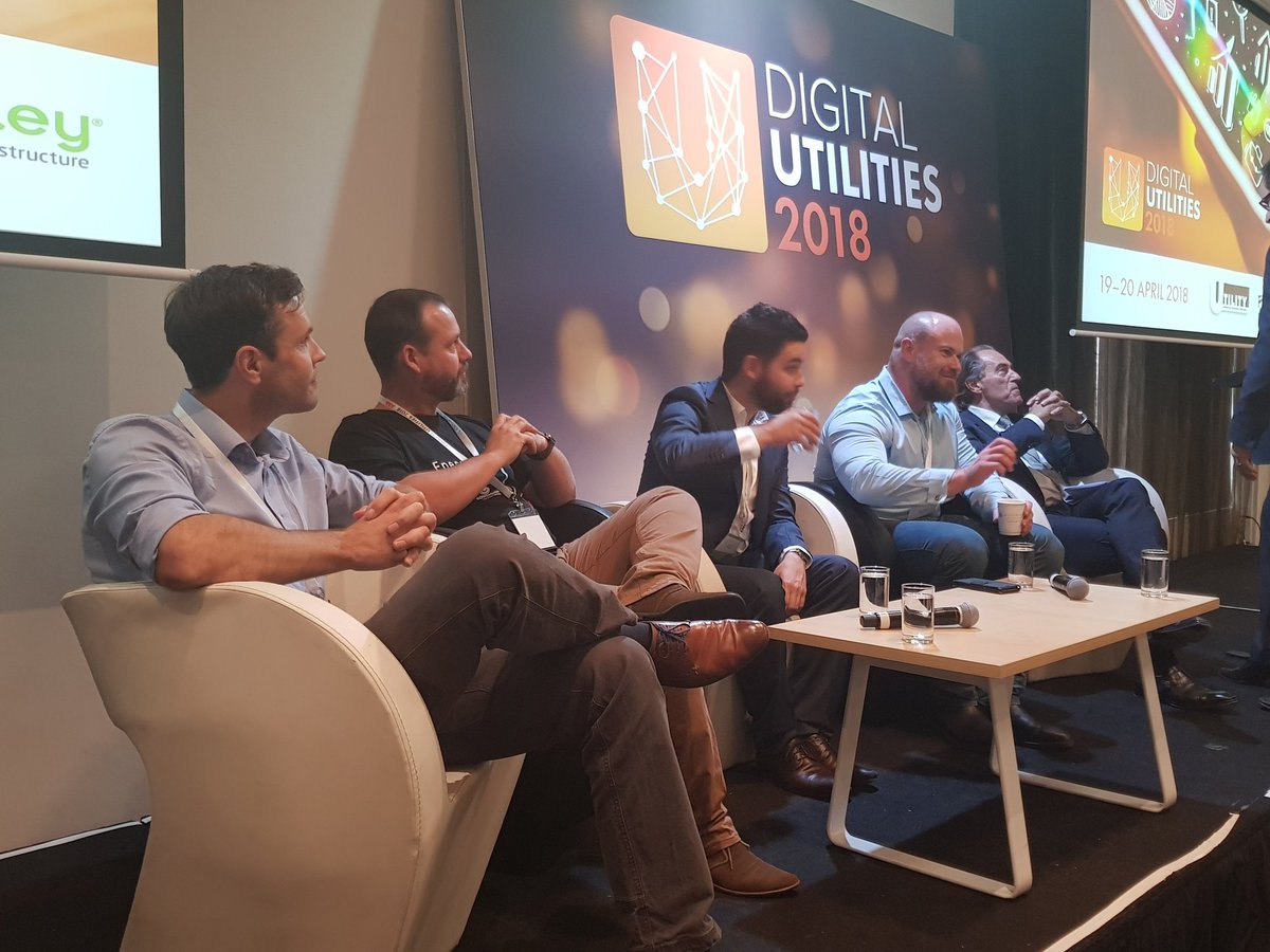 UtilityMag's tweet photo. Covering key topics from the last two days at Digital Utilities with our Super Panel! A great discussion to wrap up a successful conference #digitalutilities2018 @SAWaterCorp @PowershopAus @rapid7 @HorizonPower_WA @ERMPower @JemenaLtd https://t.co/9Uc3Ul5j3C