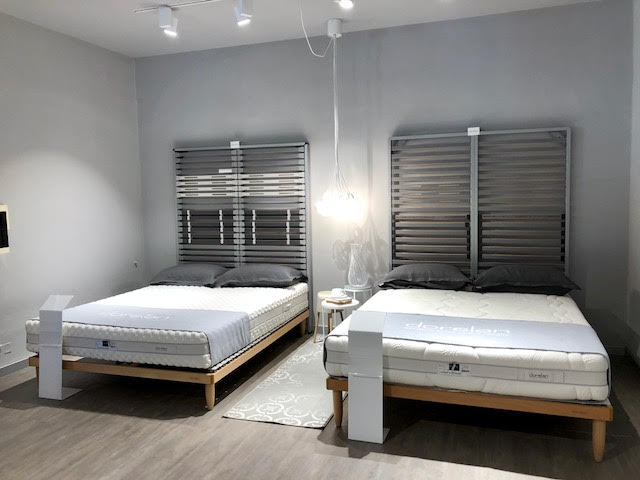 DorelansulWeb's tweet photo. 😍Vi presentiamo il #DorelanBed di #Lissone con una nuova veste: un ambiente emozionale totalmente rinnovato, che racchiude al suo interno tutta la qualità Made in Italy dei prodotti dedicati alla zona notte firmati #Dorelan. 
#INegoziDeiTuoiSogni #DormireBene #VivereMeglio https://t.co/ExvZhG9y32