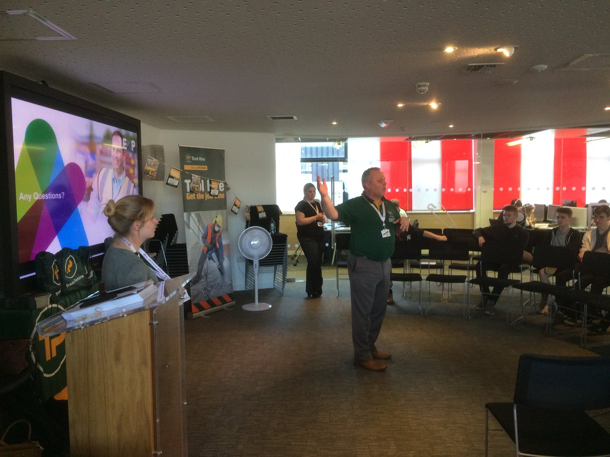 CCNConstruction's tweet image. Fantastic day with Travis Perkins who spent the day talking to our Construction Students about the world of Travis Perkins and #apprenticeships @norwichcollege @TravisPerkinsCo @TP_Careers  #collaborative Thank You