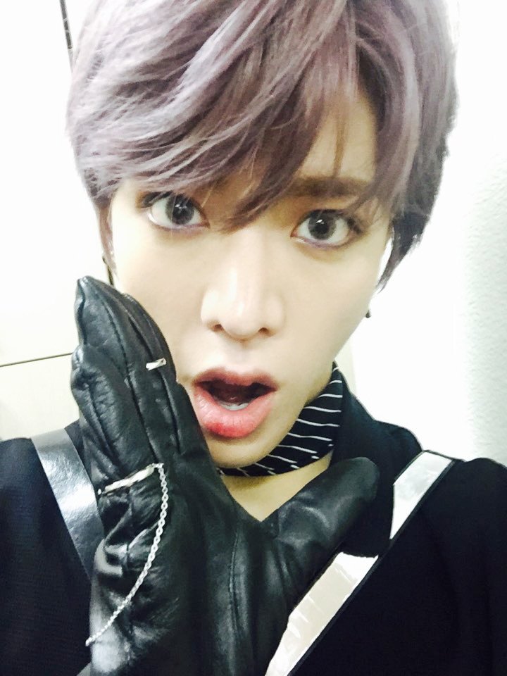 NCTsmtown's tweet photo. NCT 2018💚 
블온블🖤 
뮤직뱅크💕

#NCT2018_EMPATHY 
#NCT #NCT2018
#NCT2018_BLACKONBLACK 
#BLACKONBLACK https://t.co/HQ955OA1sF