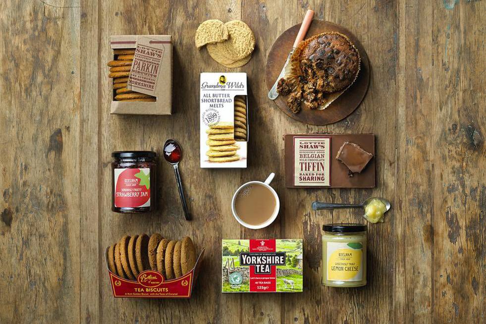 It’s #NationalTeaDay on Sunday &amp; to celebrate we are giving away a Yorkshire Tea Experience Hamper. To enter simply follow, like &amp; RT. 

The giveaway will end at midnight on Sunday &amp; the winner will be chosen at random. #giveaway #FreebieFriday keelhamfarmshop.co.uk/products/yorks…