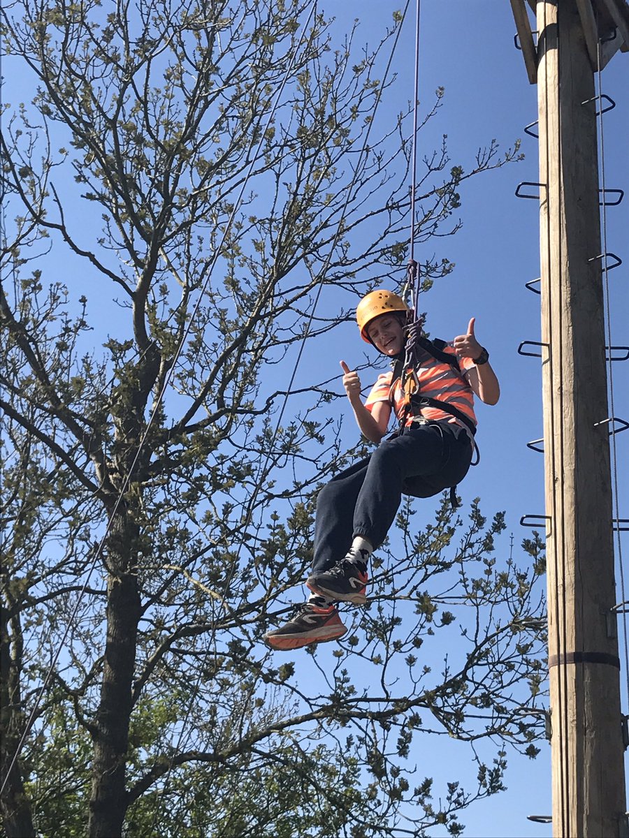 cwpspgl18's tweet photo. #Dehan #trapeze https://t.co/Gv0y0j3P9N
