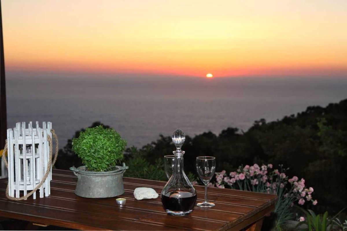LefkadaRentals's tweet photo. #enjoy a #relaxing #holiday with #amazing #seaview in #Lefkada Panorama #villas !
.
https://t.co/jVCQ86kyA5
.
#visitlefkada #travelphoto #instatravel #traditionalstyle #traditional #Vacation #view
#landscape #house https://t.co/EWWmeHTV2X