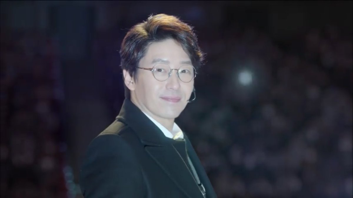 Chaeyoo1992's tweet photo. So Proud of you doctor bernard hong!!👏👏👏 Sana marami kapa magawa na android hightech robot like aji-3 ;)
#INARFinale https://t.co/DEzioRCJ5u