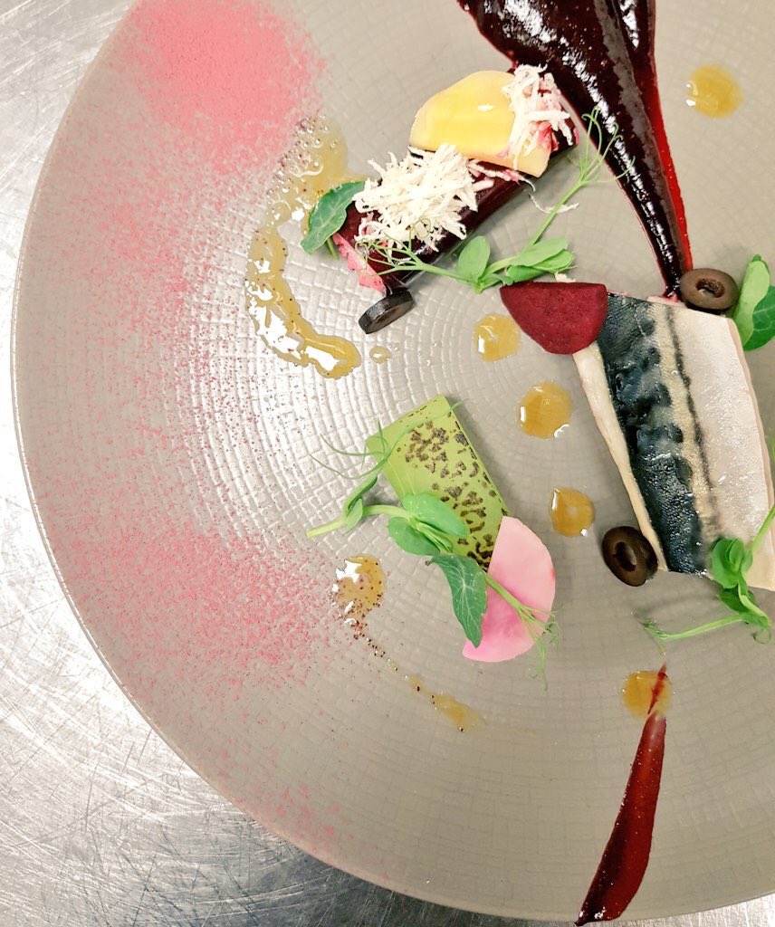 Wow! Fish Friday it is then 🐟 great work from <a href="/Dphamily/">Dang Pham</a> 👏

#fishfriday #foodphotography