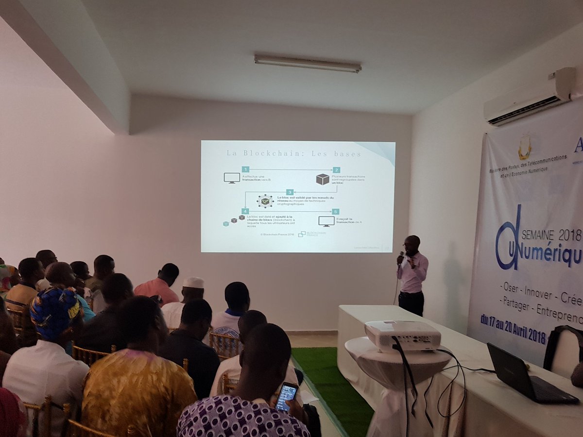 semainedunumgn's tweet photo. #FormationBlockchain
Les bases de Blockchain.
@APIP_Guinee
@GouvGN
@orangeguinee_gn
@POSTEGN
@MTNGuinee
#SemaineDuNumerique18 https://t.co/NoHMJTGFJH