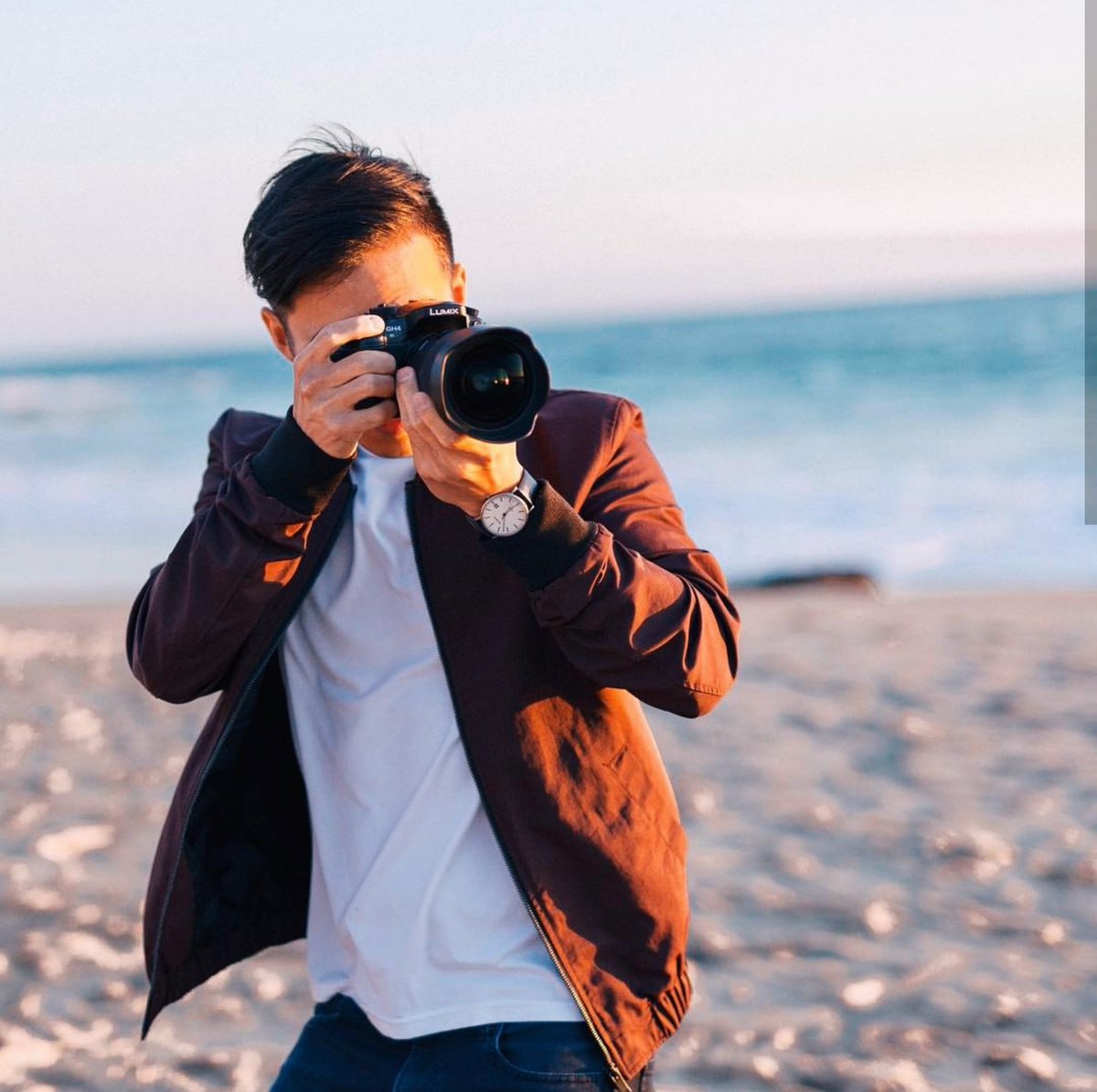 Let's shoot something, before the weekend kicks in! Appreciation comes when you do something useful. #PrismaMoments