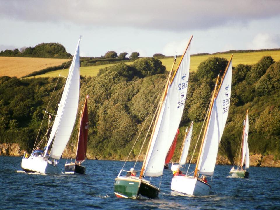 myloryc's tweet photo. Penrose Sailmakers Evening Series A2 Tonight! Friday 20th April. #penrosesailmakers #yachtracing #roundthecans https://t.co/B7pQQlN2UE