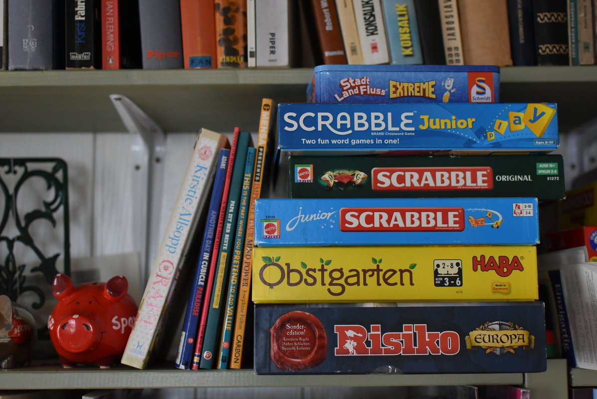 thelistedhome's tweet image. A home library from @threesonslater on this weeks #HomeEtc — if you're a literary lover, pop and have a look at her post for some storage inspiration #interiors #blogger threesonslater.com/2018/04/creati…