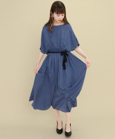 Urban Research Store Twitterren ウエストロープがポイントのワンピース キュッと思い切りギャザーを寄せても ルーズなbigシルエットを楽しんでも ベルトの結び方だけで表情が変わり 好みの着こなしがきっと見つかるはず オシャレをもっと楽しくさせてくれ