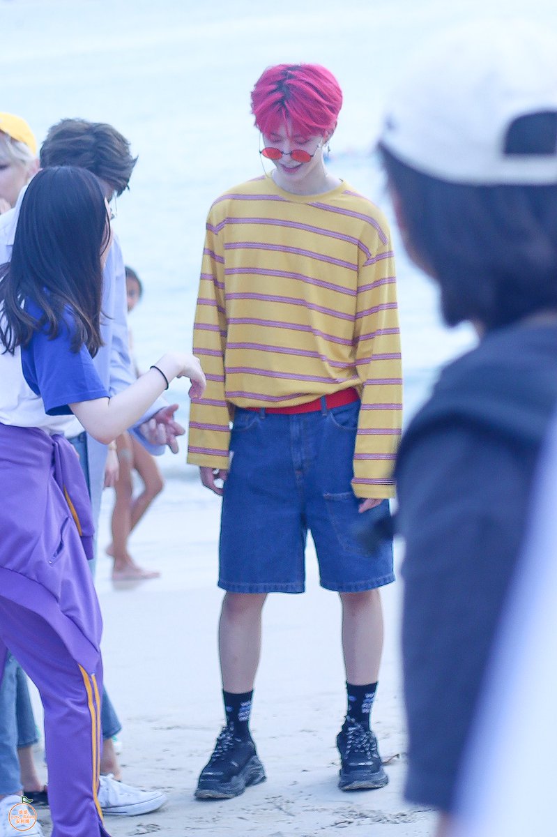 FanchengchengMy's tweet photo. 180408 Thailand🍒
©丞丞_Love_Adam_安利博
#FANCHENGCHENG #Chengcheng #范丞丞 #丞丞 #판청청 #청청 #百分之九 #百分九少年 #Ninepercent https://t.co/Dd3ILPivEg