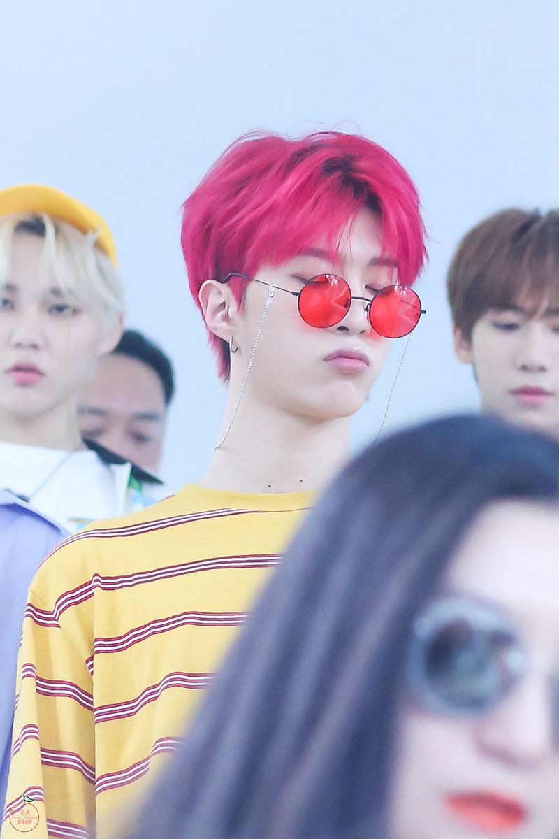 FanchengchengMy's tweet photo. 180408 Thailand🍒
©丞丞_Love_Adam_安利博
#FANCHENGCHENG #Chengcheng #范丞丞 #丞丞 #판청청 #청청 #百分之九 #百分九少年 #Ninepercent https://t.co/Dd3ILPivEg