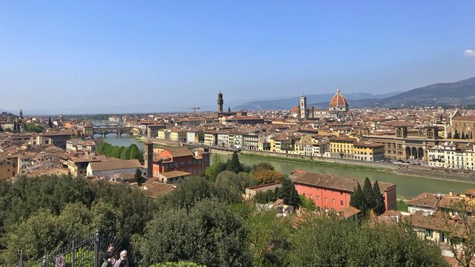 Grazie, bella Firenze. Ora su Alba! #Florence #Italy #OnMyWayFloofy https://t.co/3ffwc8gT3O<a href="/tag/florence"class="tags">#Florence</a><a href="/tag/italy"class="tags"><span>#italy</span></a><a href="/tag/onmywayfloofy"class="tags"><span>#onmywayfloofy</span></a>