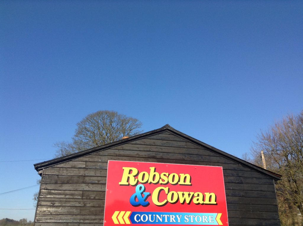 ltluchristian's tweet image. Our virtual crosstrainer tour we've found the way in we're #KnockingAtTheDoor but will they #LetEmIn