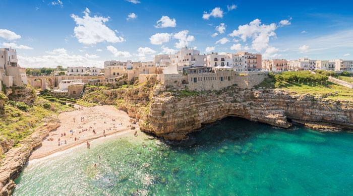 EdenPuglia's tweet photo. Sorridete! il week end è vicino! #Polignanoamare #TerradiBari #EdenPuglia https://t.co/XOCbfs1XYM