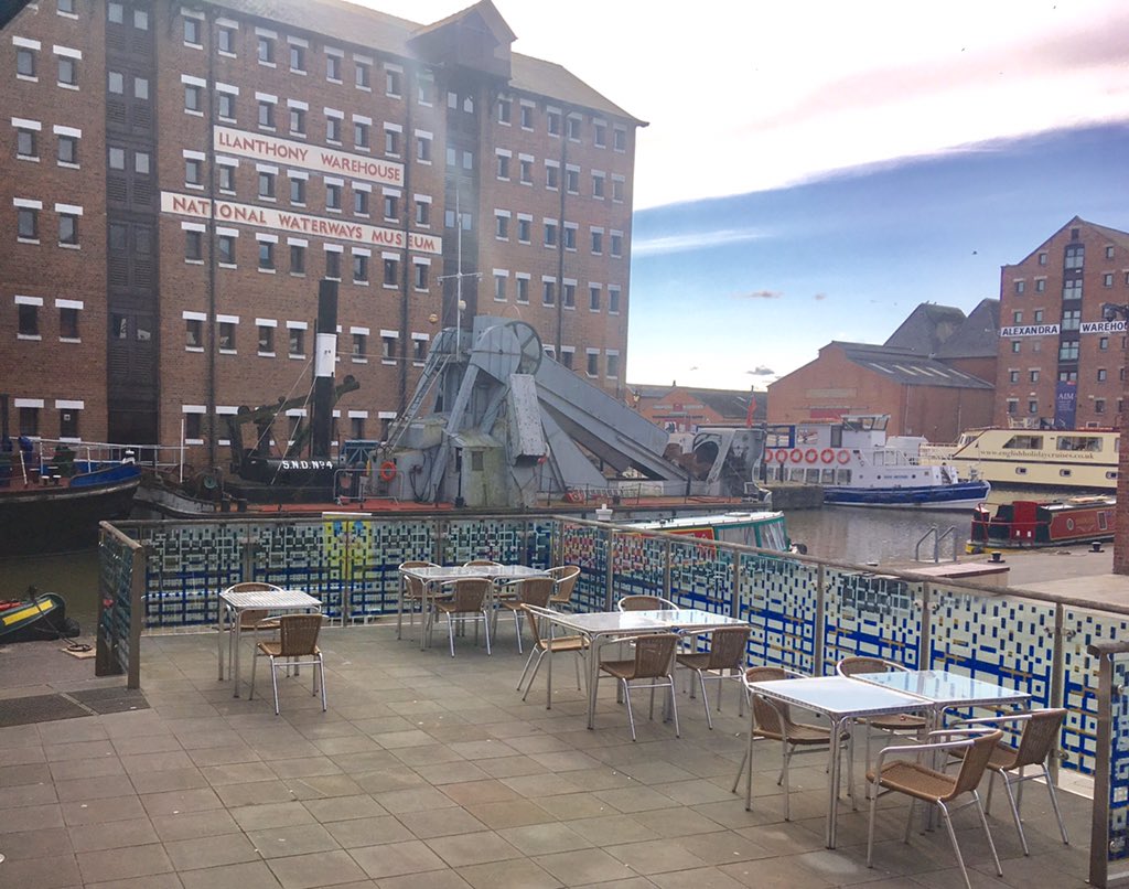 BlueBambooBar's tweet photo. We made it lovely people, let's hope the weather lasts so you can come and enjoy #cocktail Friday with us in the sun! #fridayfeeling #AllCocktails£5 ! #wdyt #bluebamboo #SunTerrace #gloucesterdocks https://t.co/IKw00zHwm5