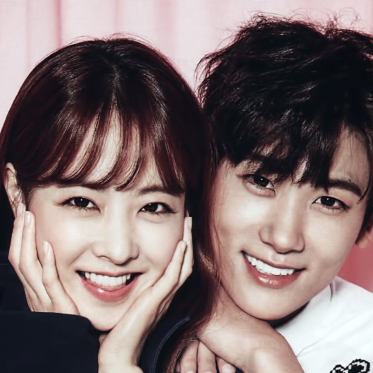 TheAnnyeongOppa's tweet photo. choose your "park park couple" haha https://t.co/C16gIdLYD8