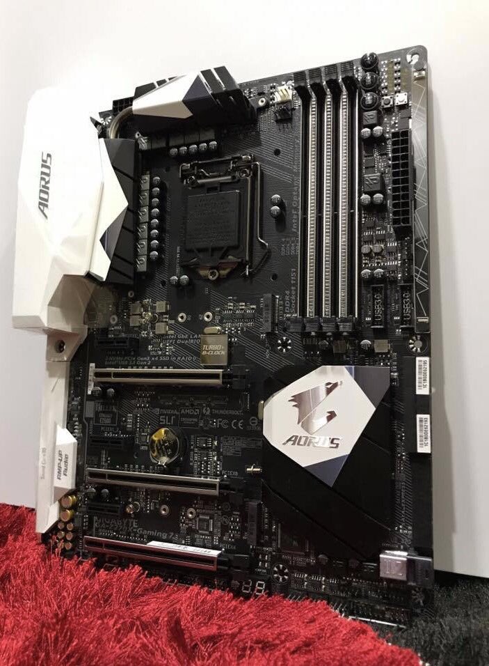 BrutalityCSGO's tweet photo. The @AorusOfficial gaming 7 motherboard is one of the best in the business!
#TeamBrutality #Esports #Aorus #Gaming7 #Motherboard https://t.co/gVpSXfqKUd