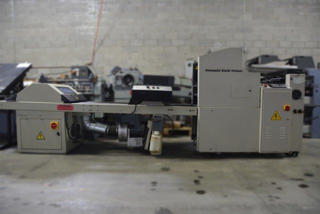 usedpresses's tweet image. For Sale: #Kompac Used Bindery and Finishing machine is now available at best price. 

For more details call @ 1-800-268-6577 OR Email @ machines@printersparts.com OR Visit used-presses.net/product/binder…. Find more machines goo.gl/aVnHCc #UsedKompacMachines #UsedBinderyMachine