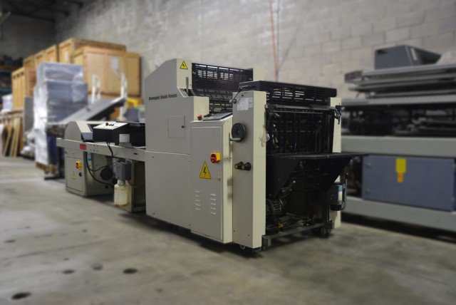 usedpresses's tweet image. For Sale: #Kompac Used Bindery and Finishing machine is now available at best price. 

For more details call @ 1-800-268-6577 OR Email @ machines@printersparts.com OR Visit used-presses.net/product/binder…. Find more machines goo.gl/aVnHCc #UsedKompacMachines #UsedBinderyMachine