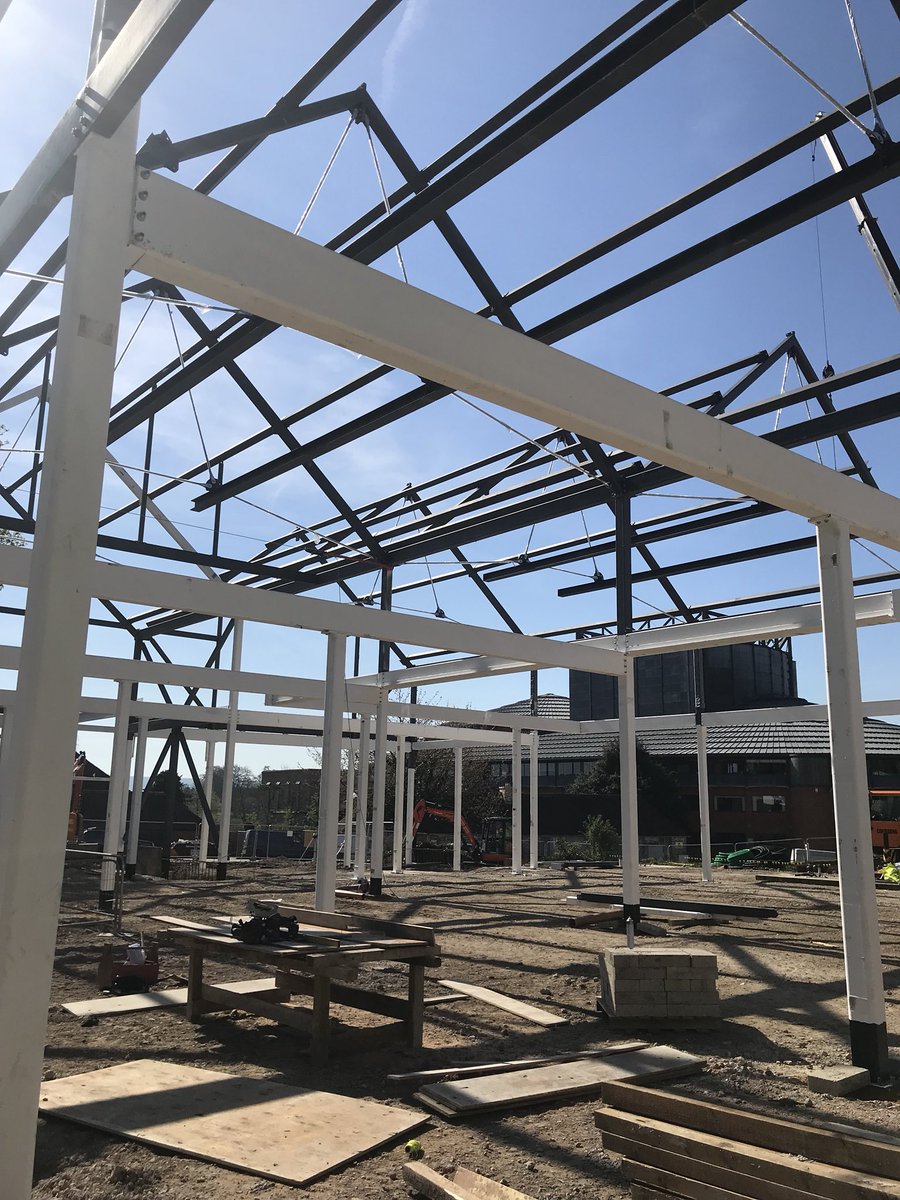 Amy Roberts tweet media