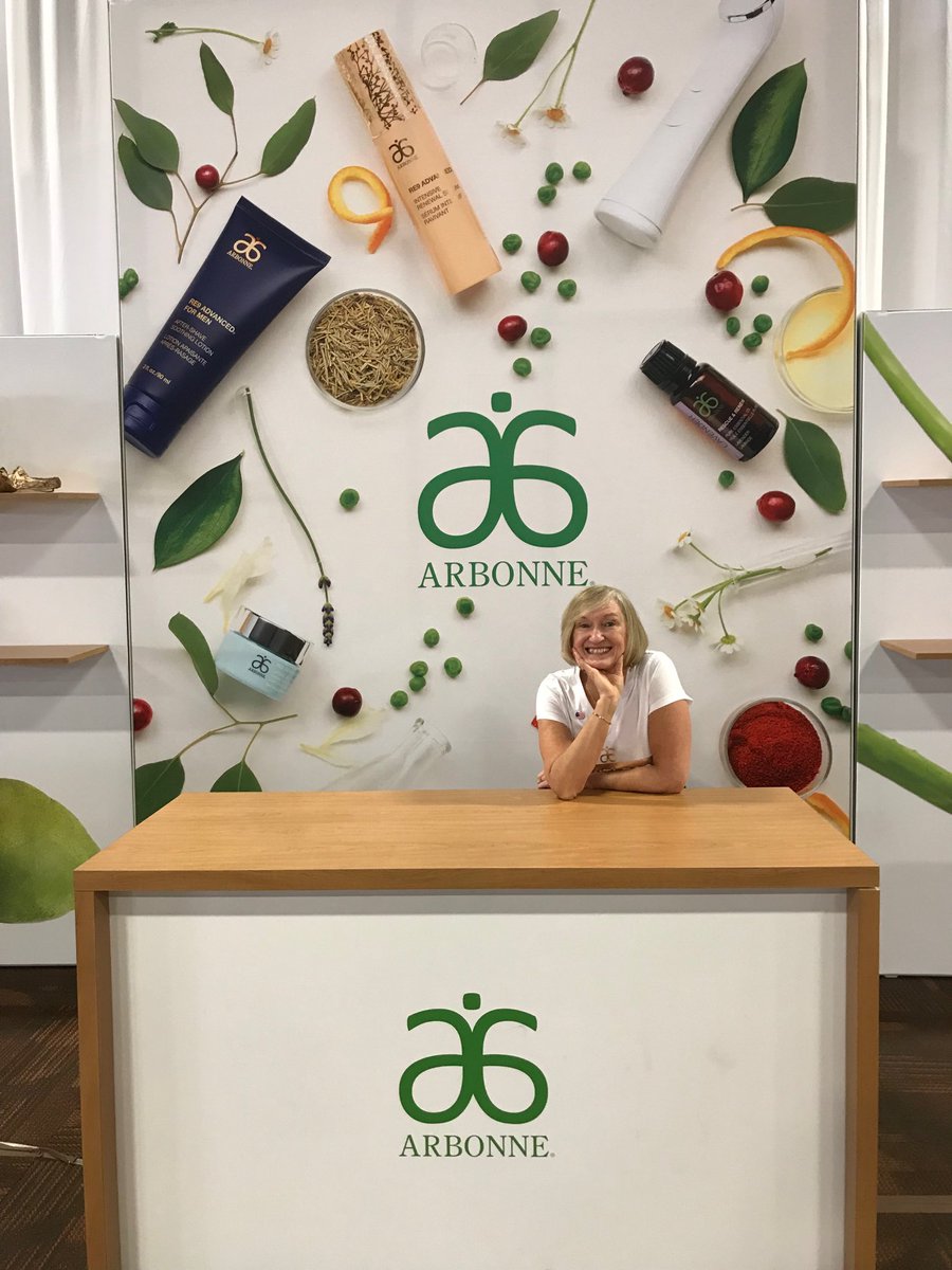 MakeHealthyFit's tweet photo. My favorite health and wellness company launched new products. I’m excited because my clients deserve the best. #BotanicalBased. #HealthyLivingInsideAndOut. #PureSafeBeneficial. #CrueltyFree https://t.co/v5pxNVFGNx