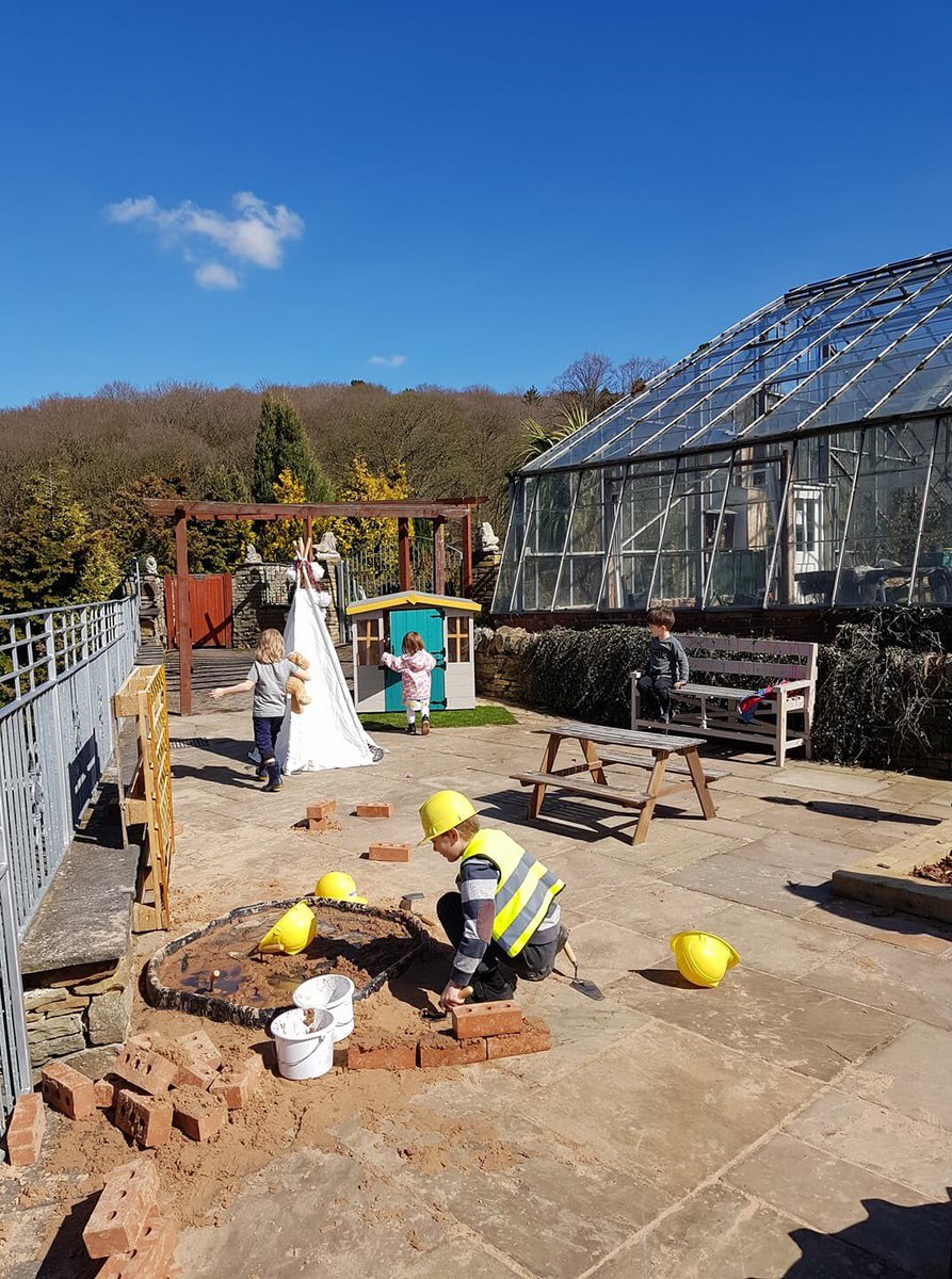 Looking for something fun to do outside in the sun today? ☀️ 

Outside today we have 💦 water painting, construction 🚧 , sand, mud kitchen 🍴, seating area, water tray &amp; colouring in 🖍

There’s also a lovely FREE petting farm, shops &amp; boutiques and an ice cream parlour 🍦