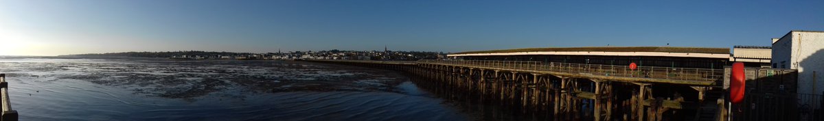andyspex's tweet photo. Lovely ride to Ride this morning. It's gonna be a glorious day. #radioheadreference https://t.co/QHy2LCpL0O