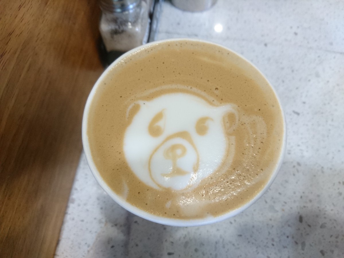Becker_Services's tweet photo. Thank you Nkosi @totalillovo Mugg &amp; Bean Illovo for brightening up our day! #muggandbean #Cappuccino #kickstart https://t.co/k3DDC395cN