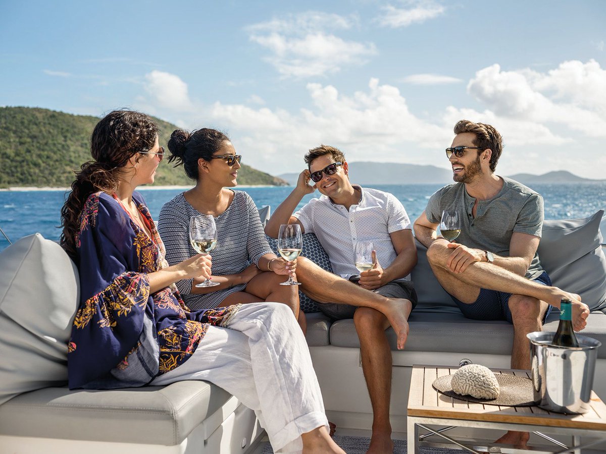 IlesViergesBrit's tweet image. Retrouvez les Iles Vierges Britanniques sur le Salon International du Multicoque de la #GrandeMotte #multi2018  - Un archipel aux 60 îles - sublime. Le best of de la Caraïbe