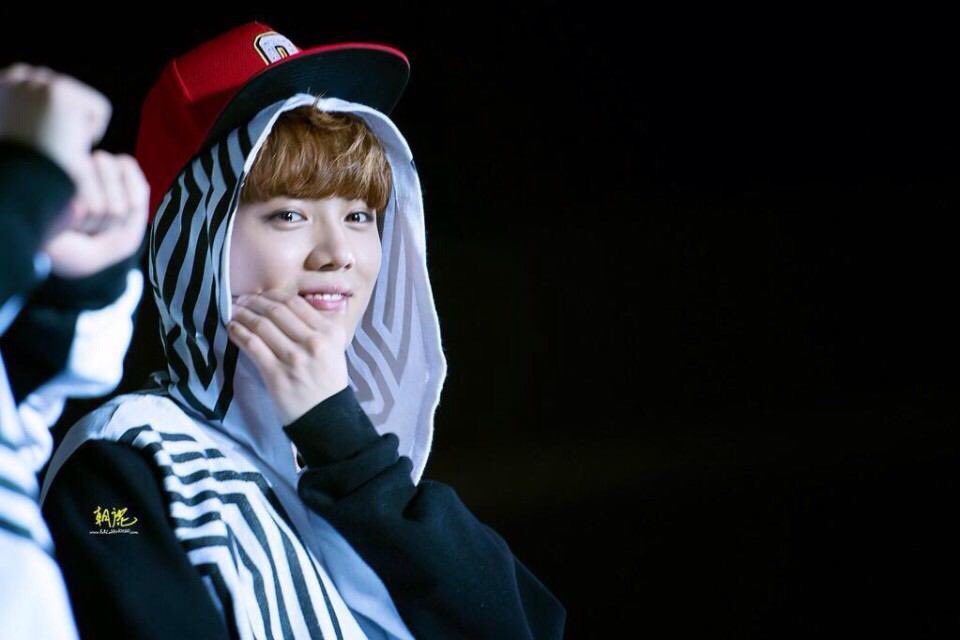 EXO_KIRIMI's tweet photo. るはんくん！！
生まれて来てくれてありがとう❤️❤️
これからもずっとずっとあなたが大好きです！🌟

#鹿晗生日快乐
#HAPPYLUHANDAY 
#0420 https://t.co/XyDyoSdVfu