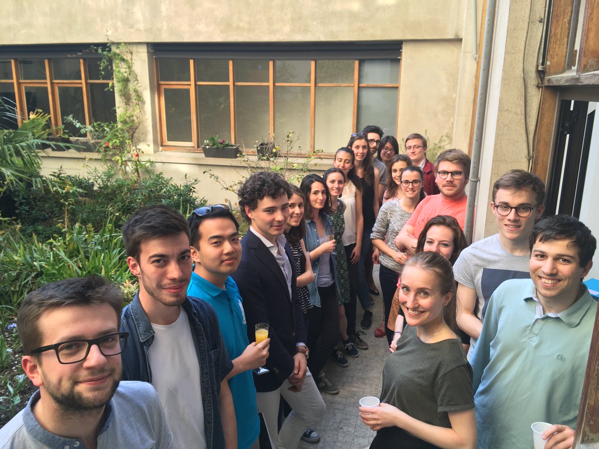 FondsESPCIParis's tweet photo. Toute l'équipe du Fonds souhaite pleine réussite aux élèves-ingénieurs de  @ESPCI_Paris bénéficiants d'une bourse du @FondsESPCIParis pour leur projet de recherche et de mobilité #ESPCImobilité https://t.co/sTn7Vk2k2L