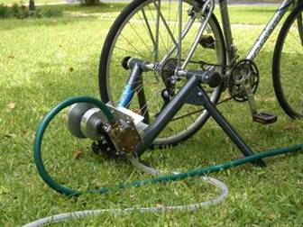 FarmbizAfrica's tweet photo. Improved bicycle that can pump 20 to 30 liters per minute without use of fuel or electricity > https://t.co/cw1WcUds2C https://t.co/xl4LI6k6Mx