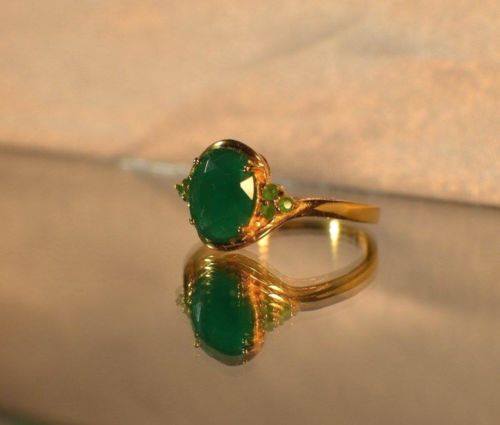 Gold Emerald and Diamond Ladies Ring – Jewelsite