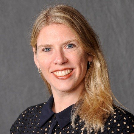 👩‍🔬 Elle vient d'être nommée ingénieure principale du projet #AIForEarth
🚀Elle sera à #Vivatech pour une conférence sur l'intelligence artificielle.
🔔SAVE THE DATE Pour tout savoir des mythes et réalités de l'#IA, ce sera le 25 mai !
#AI <a href="/Vivatech/">VivaTech</a> <a href="/jennifermarsman/">Jennifer Marsman</a> #WomenRock