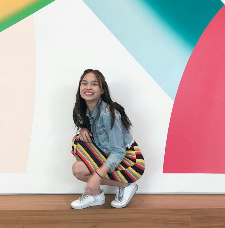 riizingdayz's tweet photo. cute outfit paired with a cute smile @BonifacioAc 🌸🍬🍭 https://t.co/M6on9bpb0O
