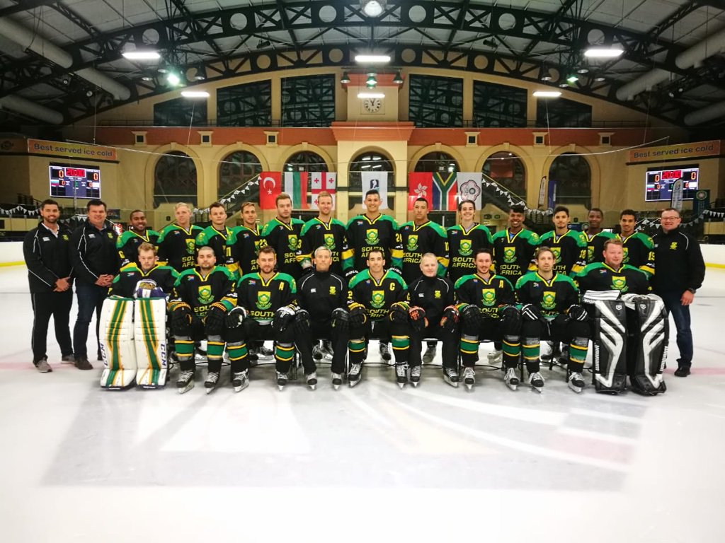 CastaDiva_SA's tweet photo. #2018IIHF Ice Hockey World Championship Division 3 - South African Men's Ice Hockey Team! @IIHFHockey @CastaDiva_SA supports these fantastic sportsmen. #GoTeamSA https://t.co/IXx7OVQv27
