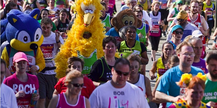 Big shout out for <a href="/AMinhall/">Anne-Marie Minhall</a> 
doing the London Marathon this weekend for <a href="/makenoise/">Global's Make Some Noise</a> 
PLEASE sponsor her
(at ClassicFM.com)

(Here she is in training, third from left, fluffy yellow suit)