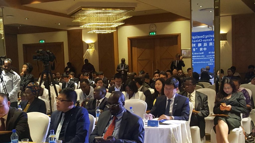 InvestKenya_'s tweet photo. Happening now: Kenya 🇰🇪- China 🇨🇳 seminar on the Big 4 Agenda. About 400 Chinese companies are investing in the country. @IndustryKE, @maina_betty @KEPSA_KENYA, @ForeignOfficeKE #chinakenyarelations, #invesment #Big4Agenda https://t.co/IvnrhLCnn8