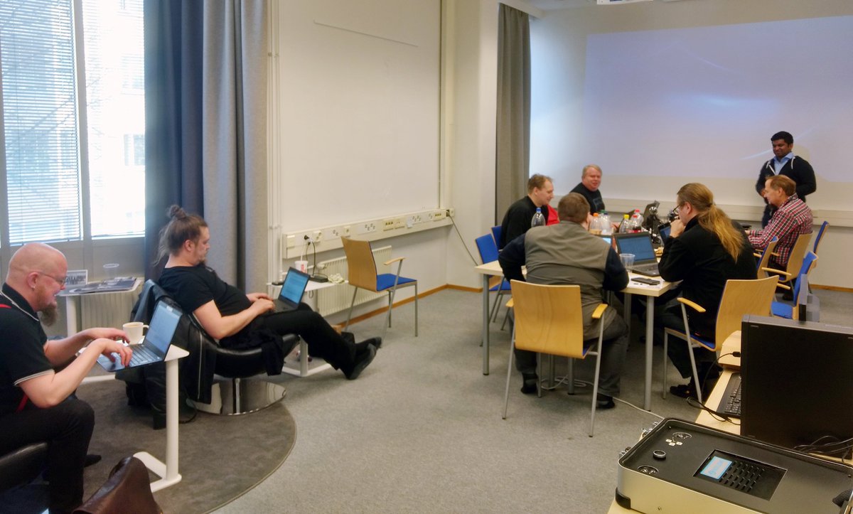 Link_Motion's tweet photo. We're developing the next generation #carputer @Link_Motion, and one of the key developments includes the adoption of #AUTOSAR based #OS in the heart of the carputer. This week, our #developers participated to a 3-day AUTOSAR training by @ArcCore - a great experience for all! 🙂 https://t.co/dsZVCRnZrL
