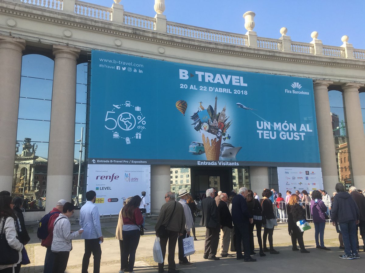 SalonBTravel's tweet photo. ¡Ya están abiertas las puertas del #BTravel y #BTravelPro! Empieza un intenso fin de semana viajero en #Barcelona. ¿Te vienes? https://t.co/ZwLbmU4nUM